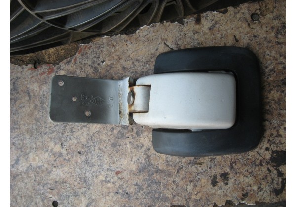 Накладка верхньої петлі задніх лівих дверей Renault Master II, 7700352200